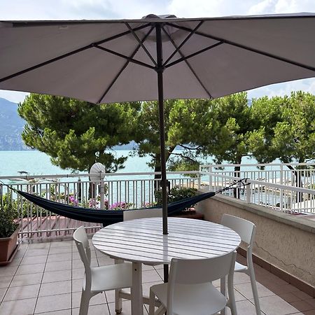 Apartment Du Lac By Gardadoma Brenzone sul Garda Exterior foto